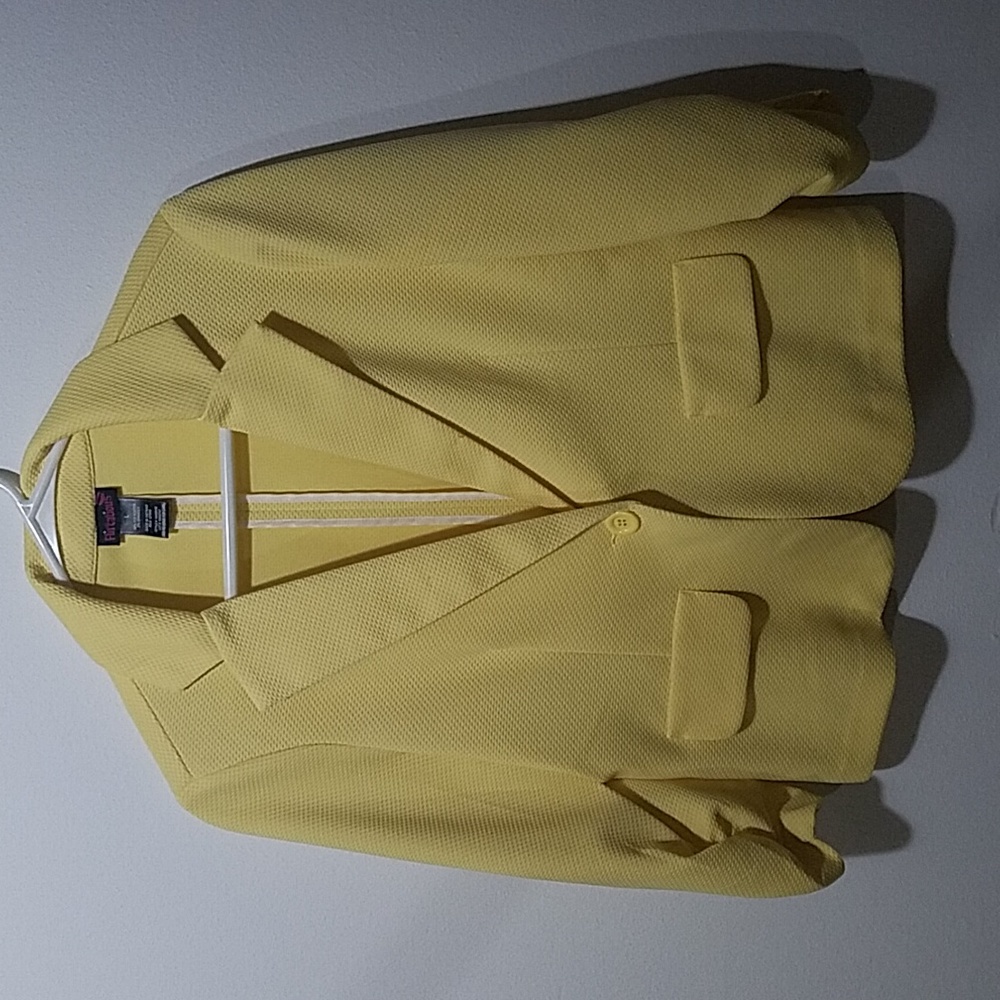 Yellow Cropped Blazer